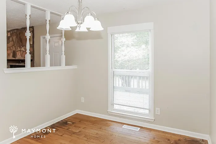149 Oldwood Rd — Photo 6