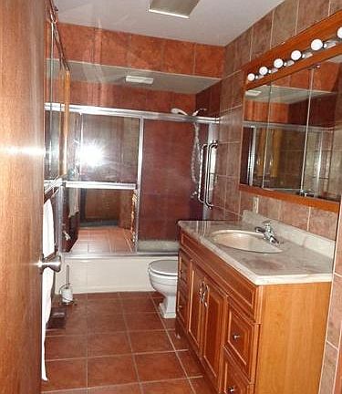 4th image of 1482 Princeton Dr