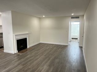10756 Blix St APT 205, North Hollywood, CA 91602