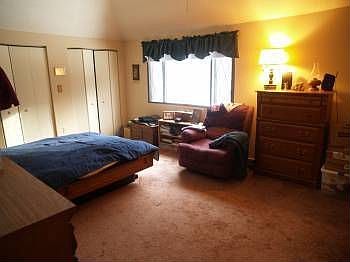 2nd image of 437 Farrwood Dr