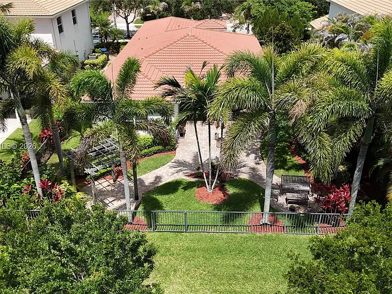 230 Porgee Rock Pl — Photo 48