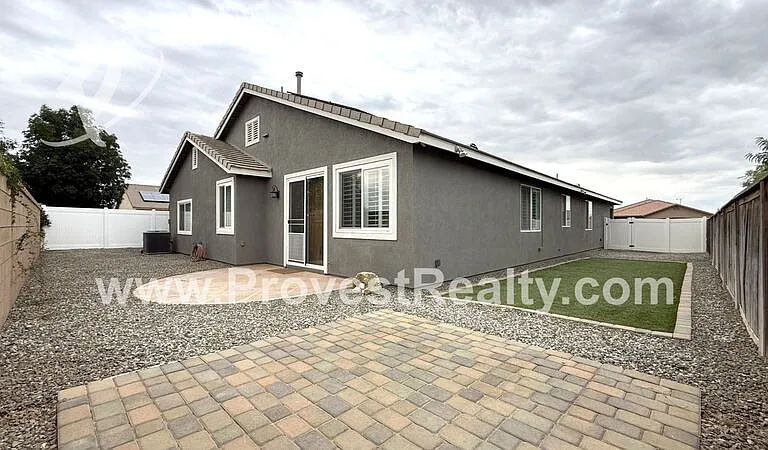 8440 Hoover Ct — Photo 27