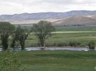 11 Topaz Ln, Topaz, CA 96133