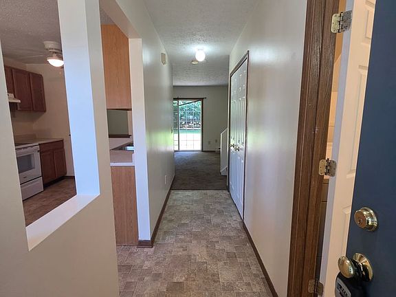 3rd image of 1152 Lake St