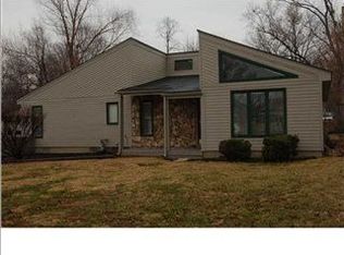 917 E Riverside Dr, Louisville, KY 40207