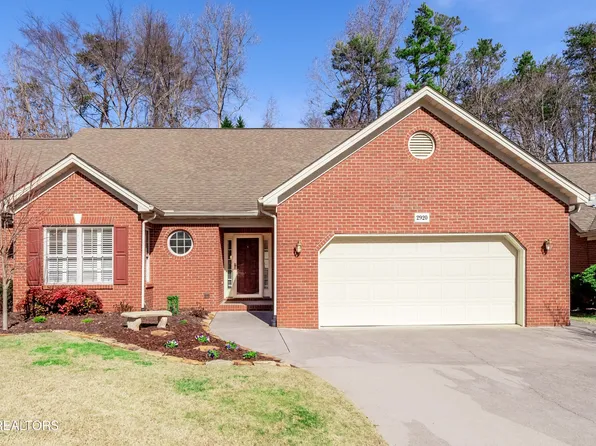 2920 Ginnbrooke Ln, Knoxville, TN 37920