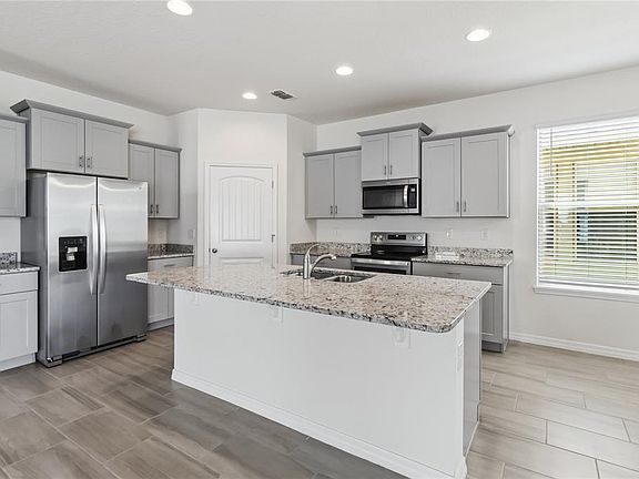 5th image of 16754 OAKBORO STREET