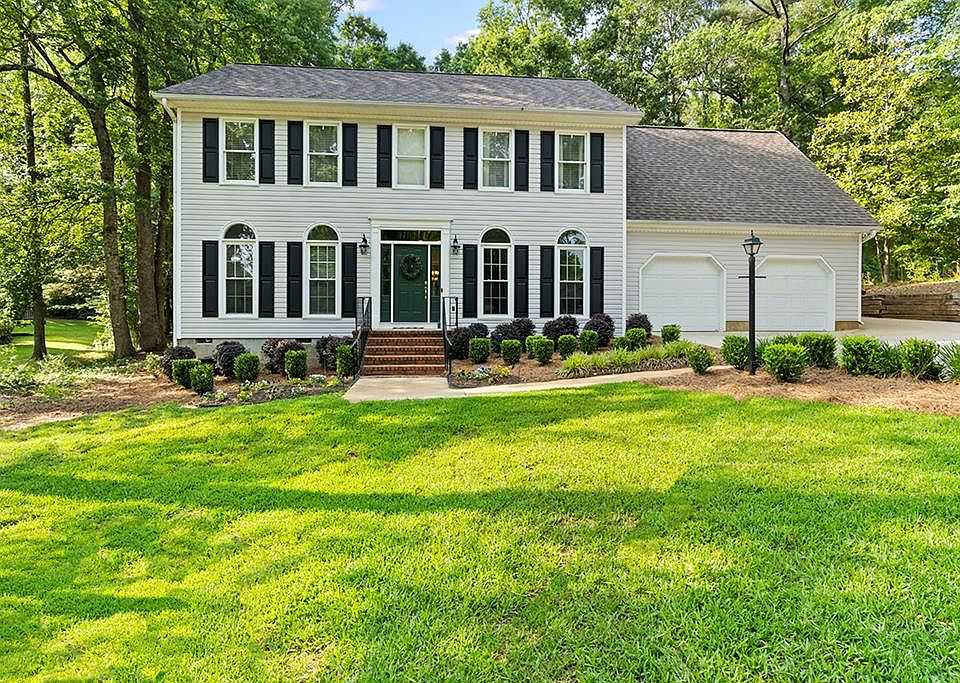 1st image of 125 Chatham Dr