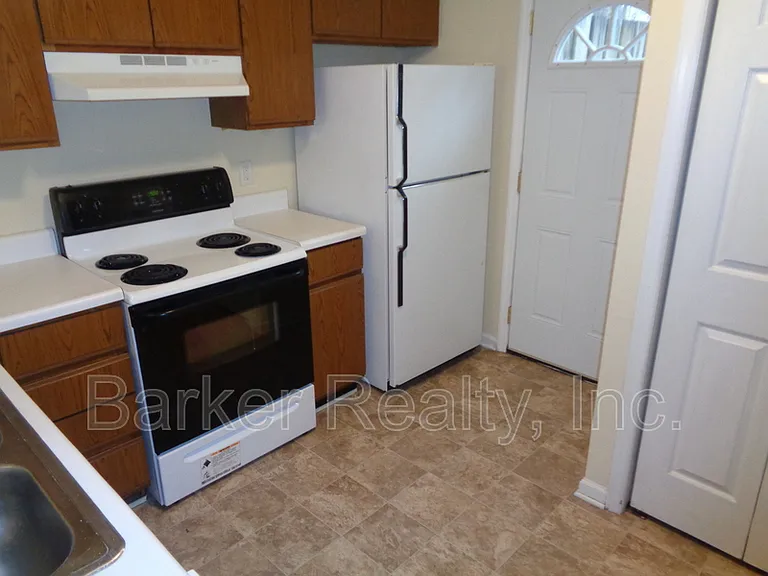 4929 Coral Ridge Ct #103 — Photo 5