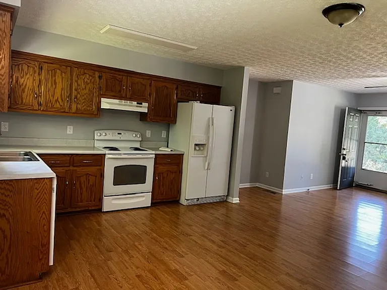702 Pearson Springs Rd — Photo 3