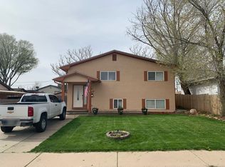 3704 Sheffield Ln, Pueblo, CO 81005