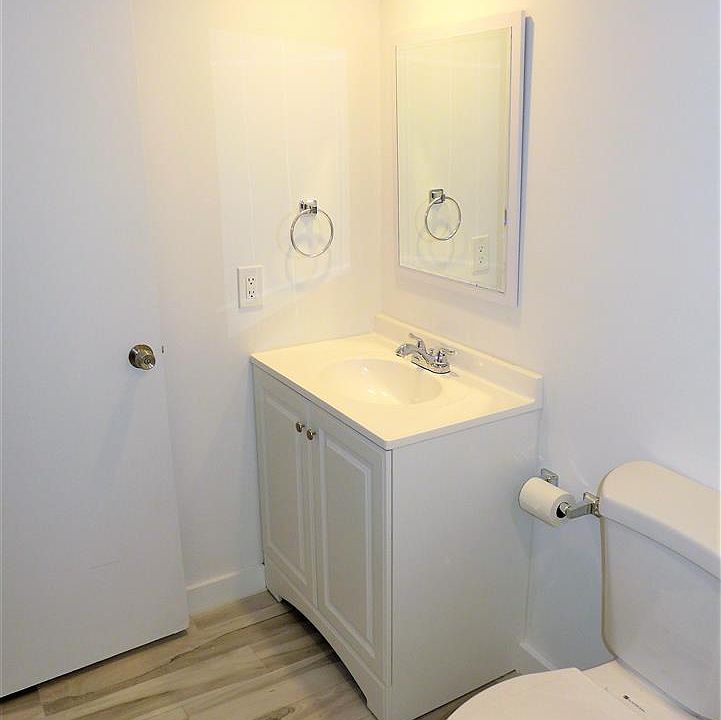 Full Bathroom Downstairs