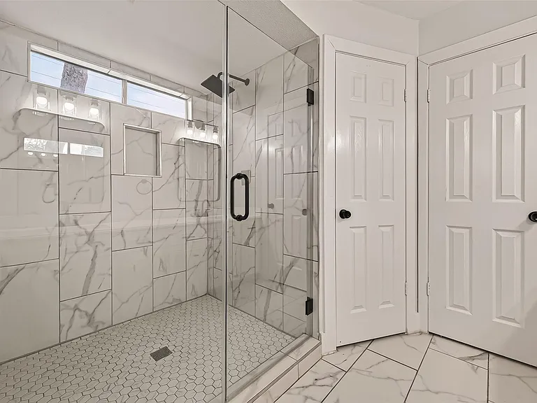 10011 Pine Pass Dr — Photo 13