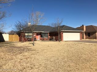 2913 Kermit Dr, Plainview, TX 79072