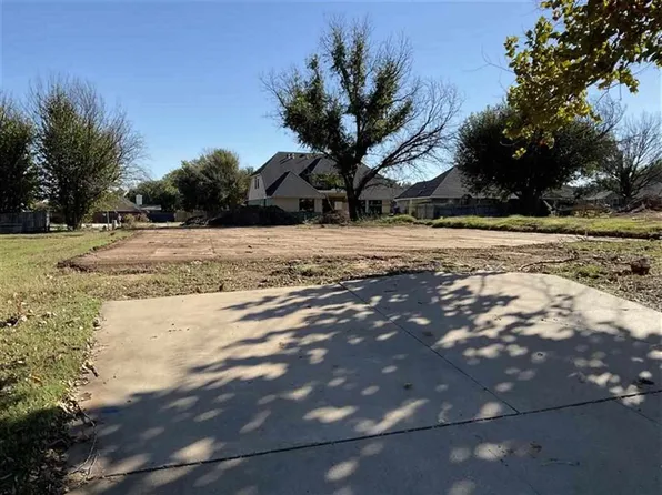 821 S Rock Hollow Ct, Stillwater, OK 74074