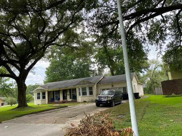 9095 Wynnewood St, Baton Rouge, LA 70815