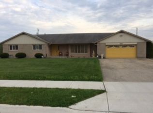 2828 Hoevelwood Dr, Fort Wayne, IN 46806