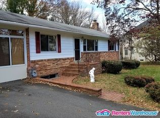 4026 Goss Rd, Fairfax, VA 22032