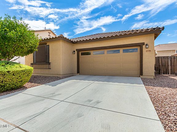 2nd image of 21279 E CALLE LUNA --