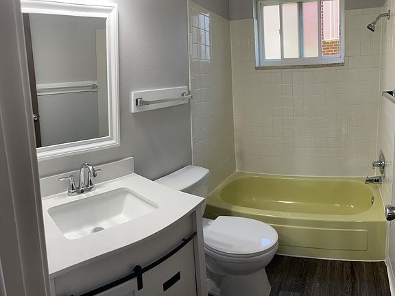 4th image of 205 Marble St #452419749