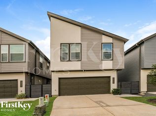 18330 W Centro Cir, Shenandoah, TX 77385