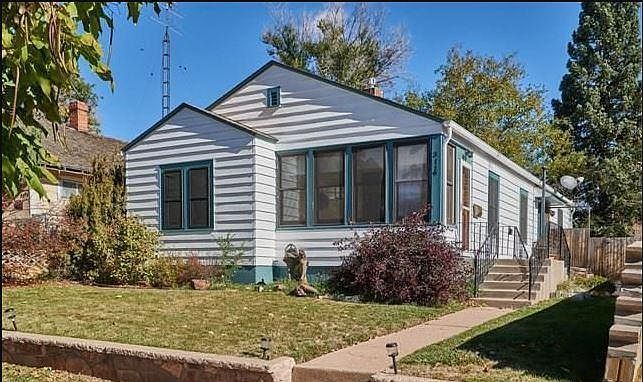 3119 Pioneer Ave, Cheyenne, WY 82001 | Zillow