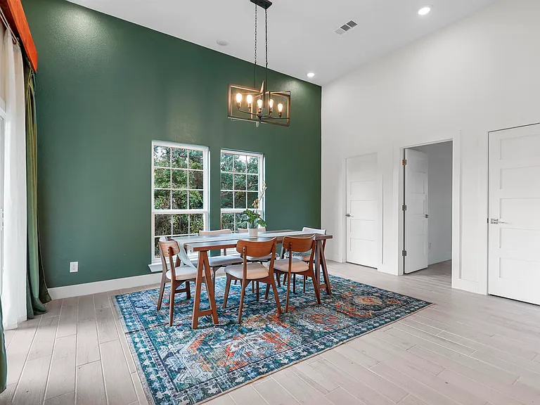 4013 Legend Trl — Photo 16