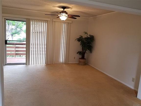 4th image of 98-1379 Nola St APT C