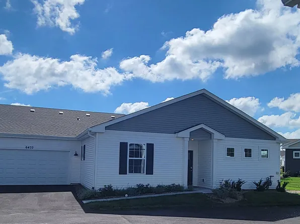6433 Maple Glen Dr, Wonder Lake, IL 60097