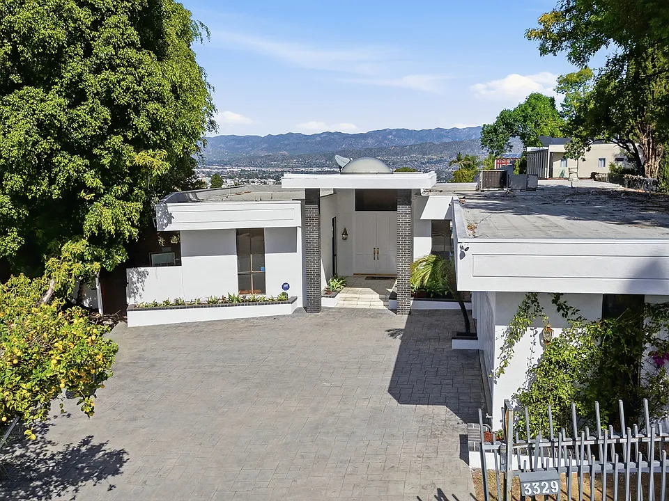 3329 Dona Rosa Dr