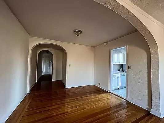 Rented by Contact Realty | media 3