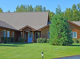 870 Lewis Rd, Naches, WA 98937