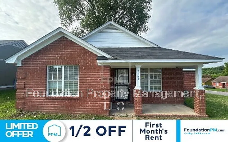 3 bed, 1.5 bath, 1200 sqft, $1,150 — Photo 2