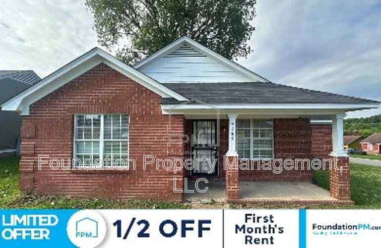 2485 Wellons Ave — Photo 2