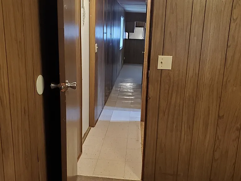 715 Delouche St — Photo 23