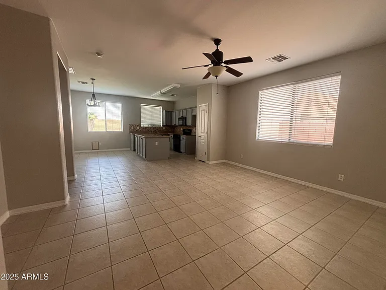 3942 E Claxton Ave — Photo 9