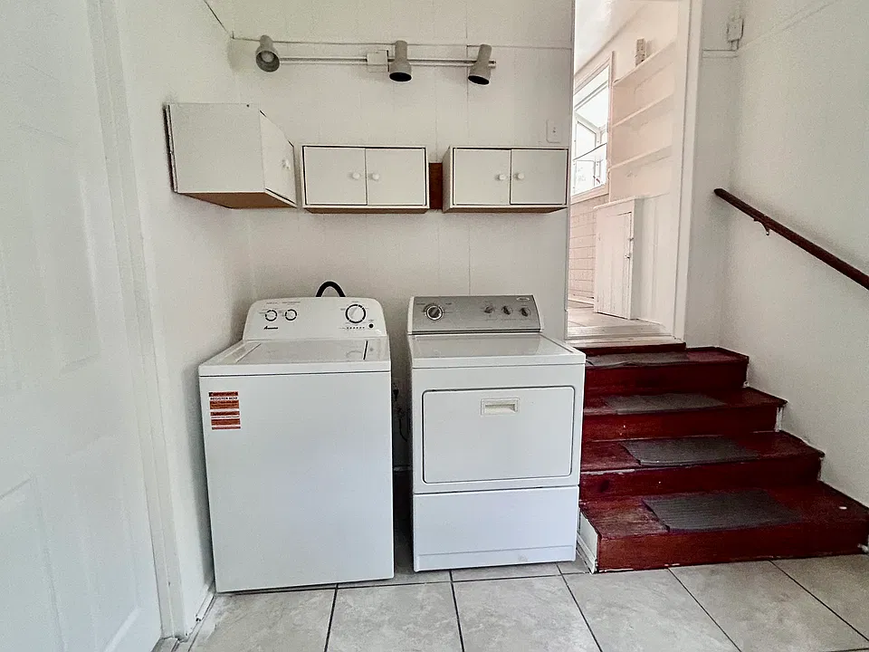 5900 Cecil Ave #1