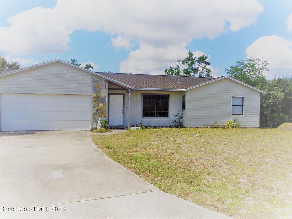 1st image of 3965 Leslie Dr