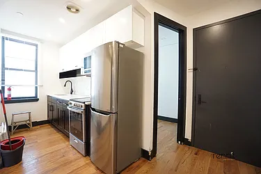 Rented by Rennit Inc.