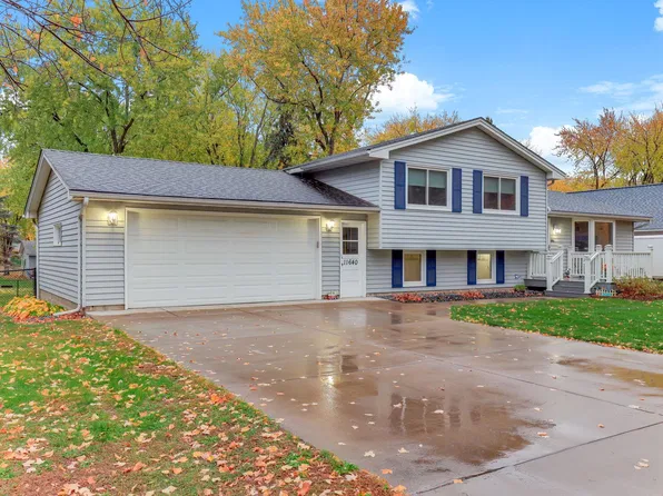 11640 Wisconsin Ave N, Champlin, MN 55316