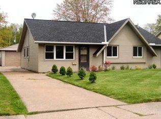 4157 Brockley Ave, Sheffield Lake, OH