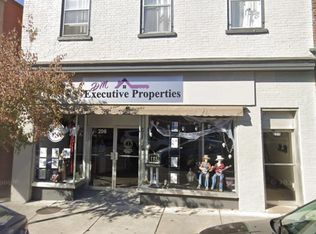 204 W Washington St #2, Charles Town, WV 25414