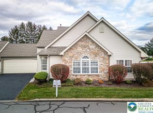2845 Donegal Dr, Macungie, PA 18062