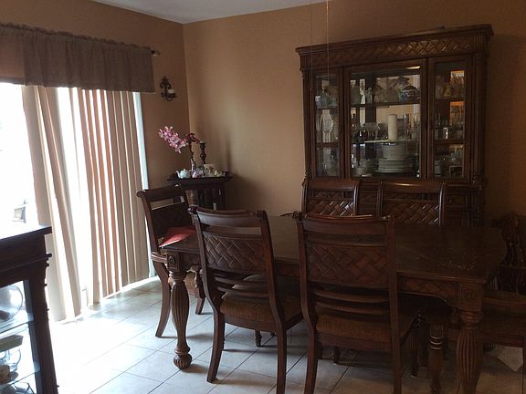 4th image of 2511 Westervelt Ave