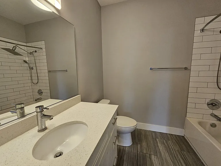HIGHPOINT Barrington — Photo 158