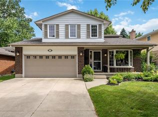 55 Concord Cres, London, ON N6G3H4