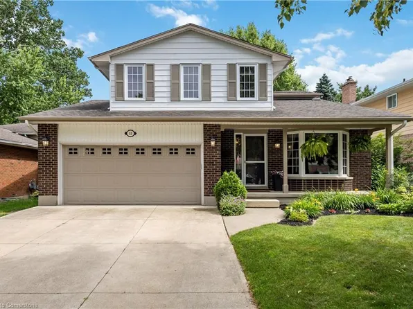 55 Concord Cres, London, ON N6G 3H4