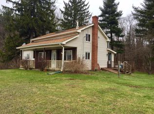 17857 Tavern Rd, Burton, OH 44021