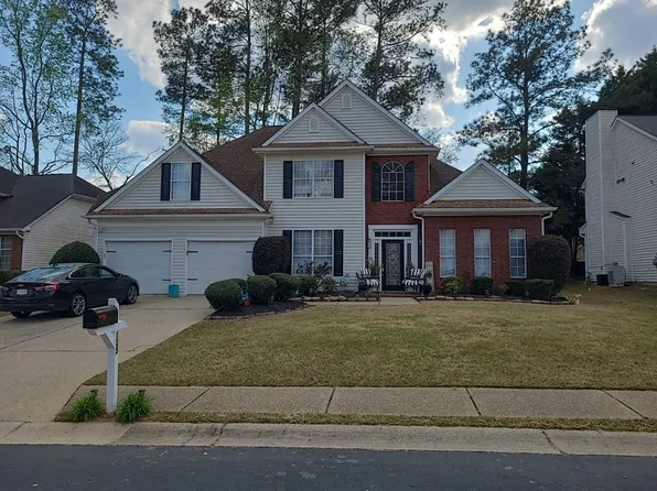 125 Glengary Ct, Fayetteville, GA 30214