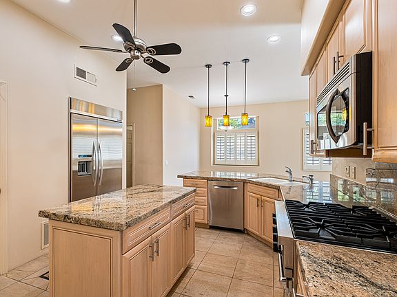 5th image of 44965 Malia Cir